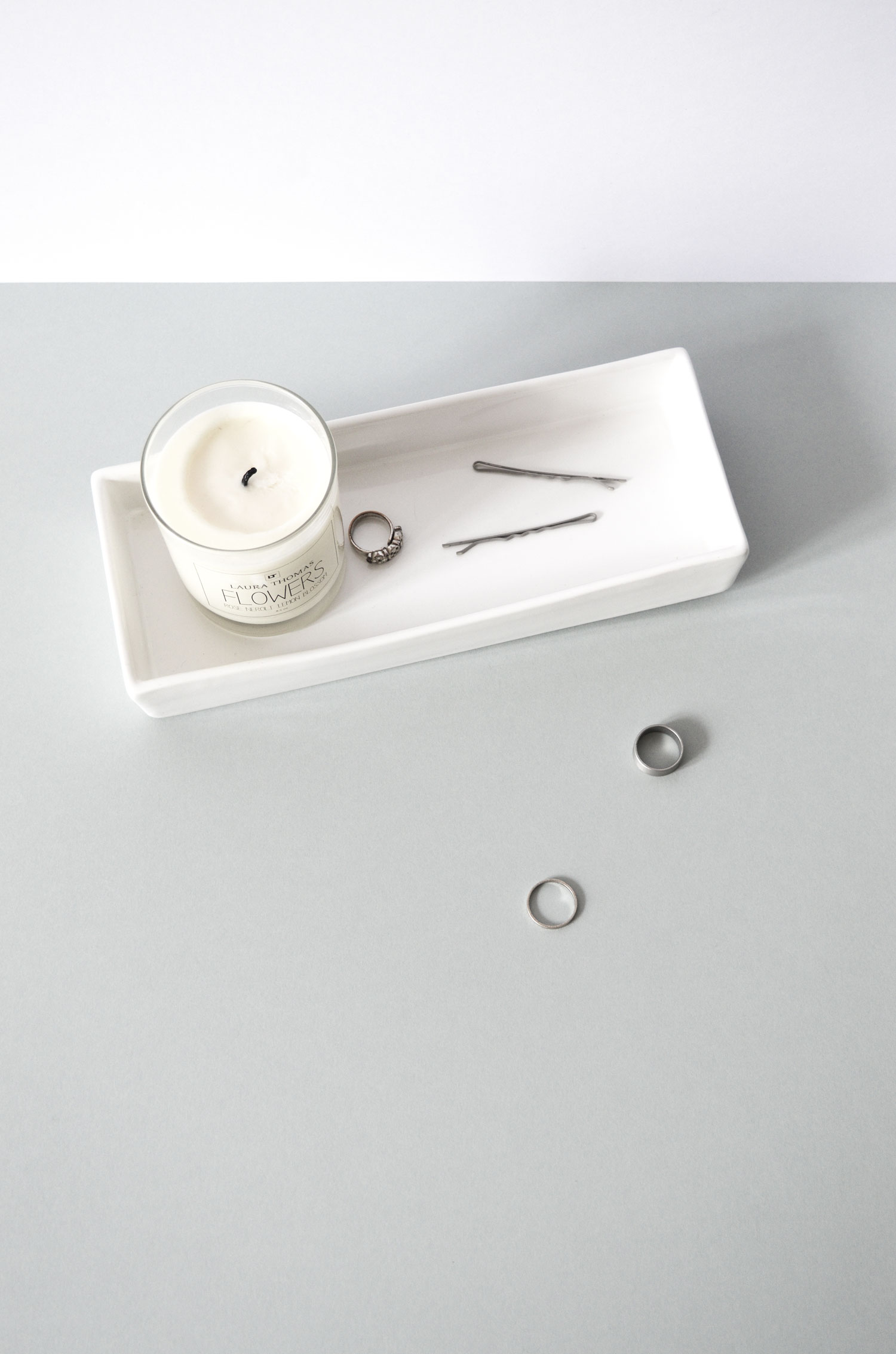 Minimal candle styling | Hannah in the house