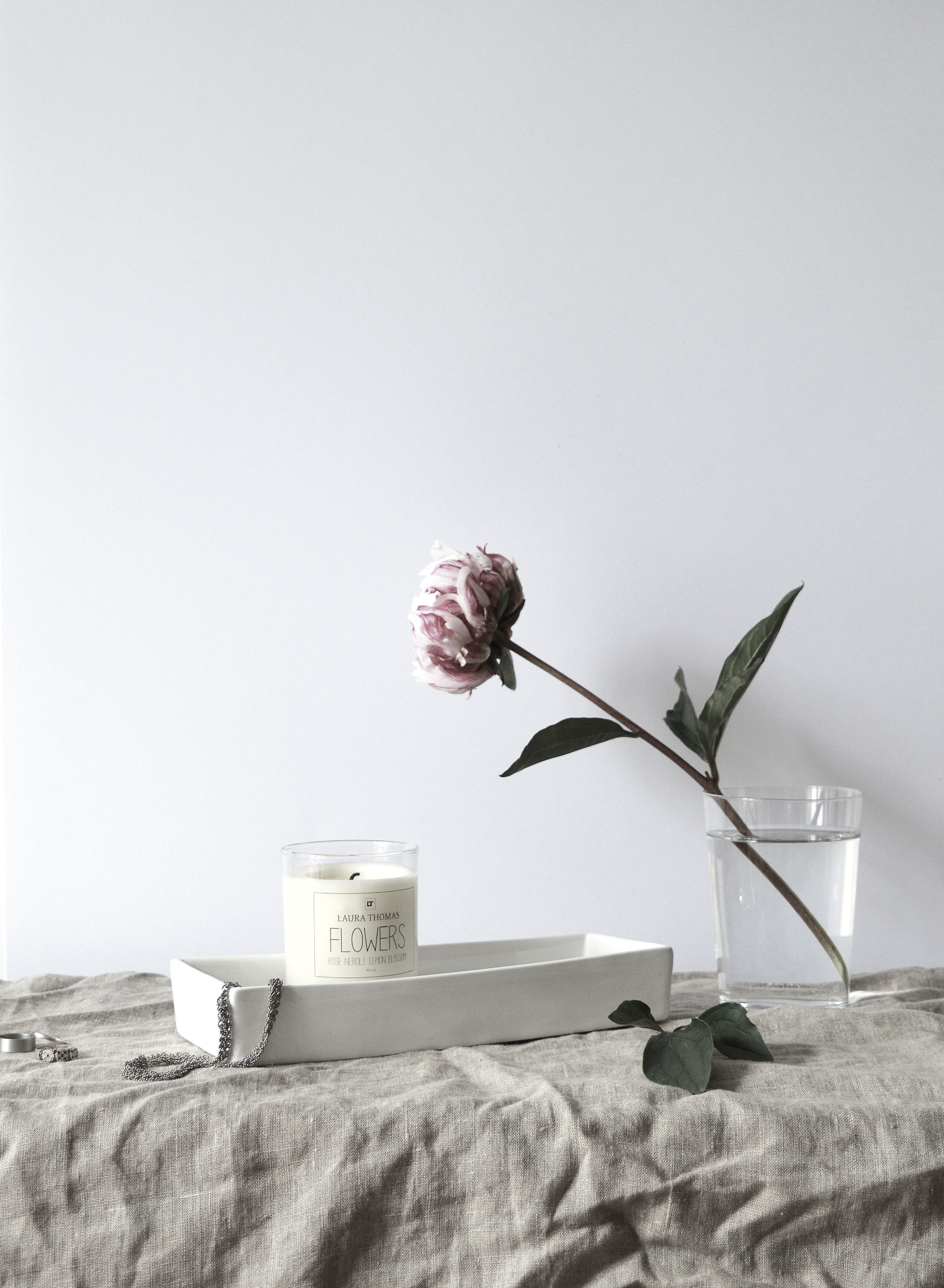 Romantic candle styling | Hannah in the house