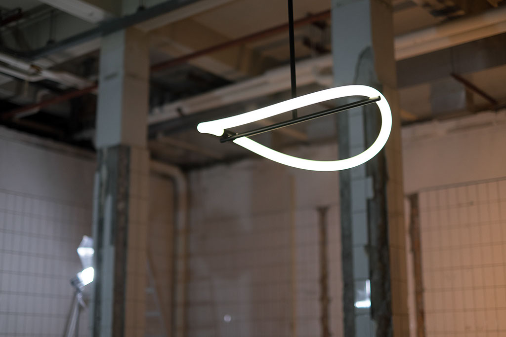 Studio Truly Truly levity light 11