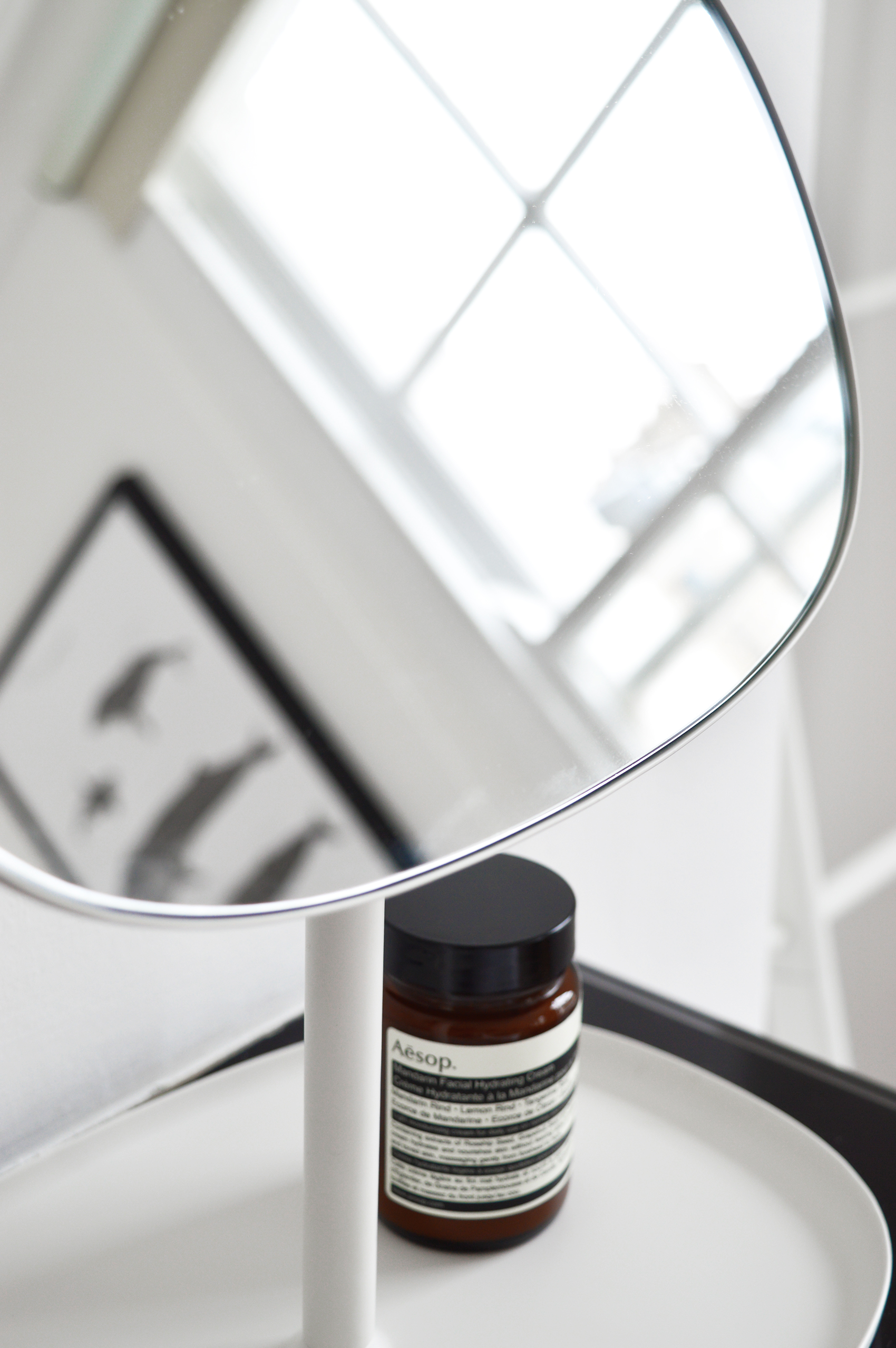 bedroom mirror