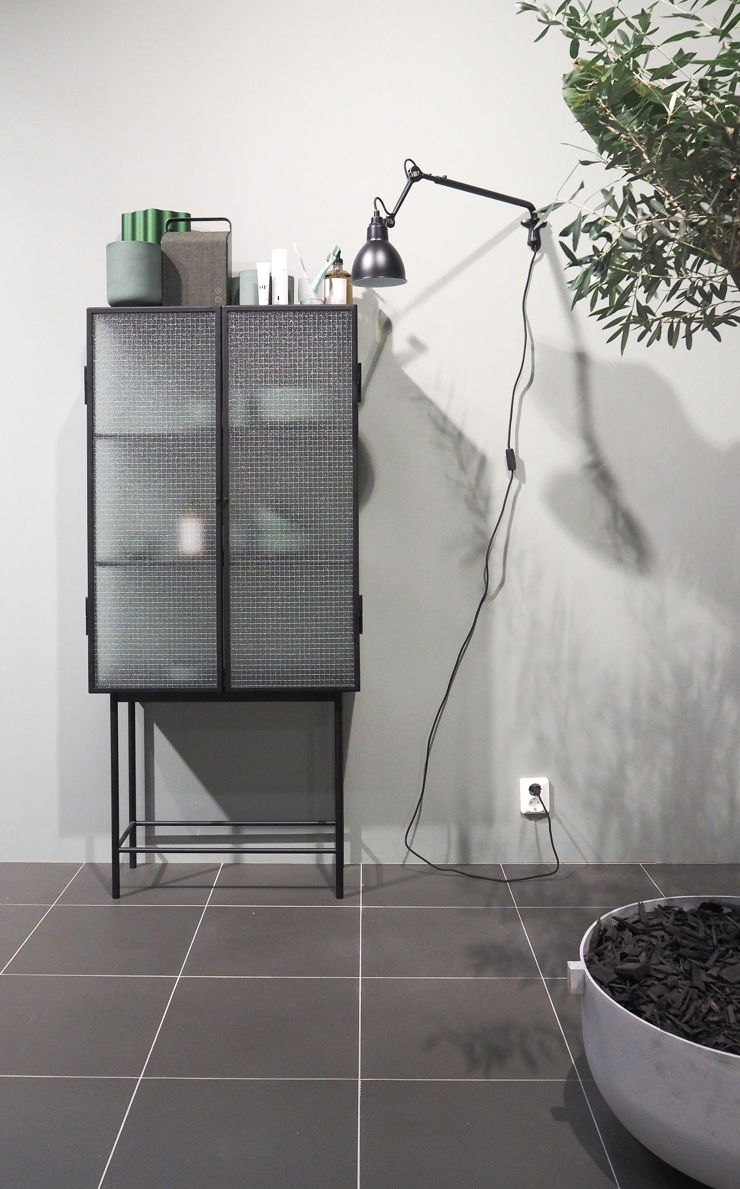 Industrial bathroom styling