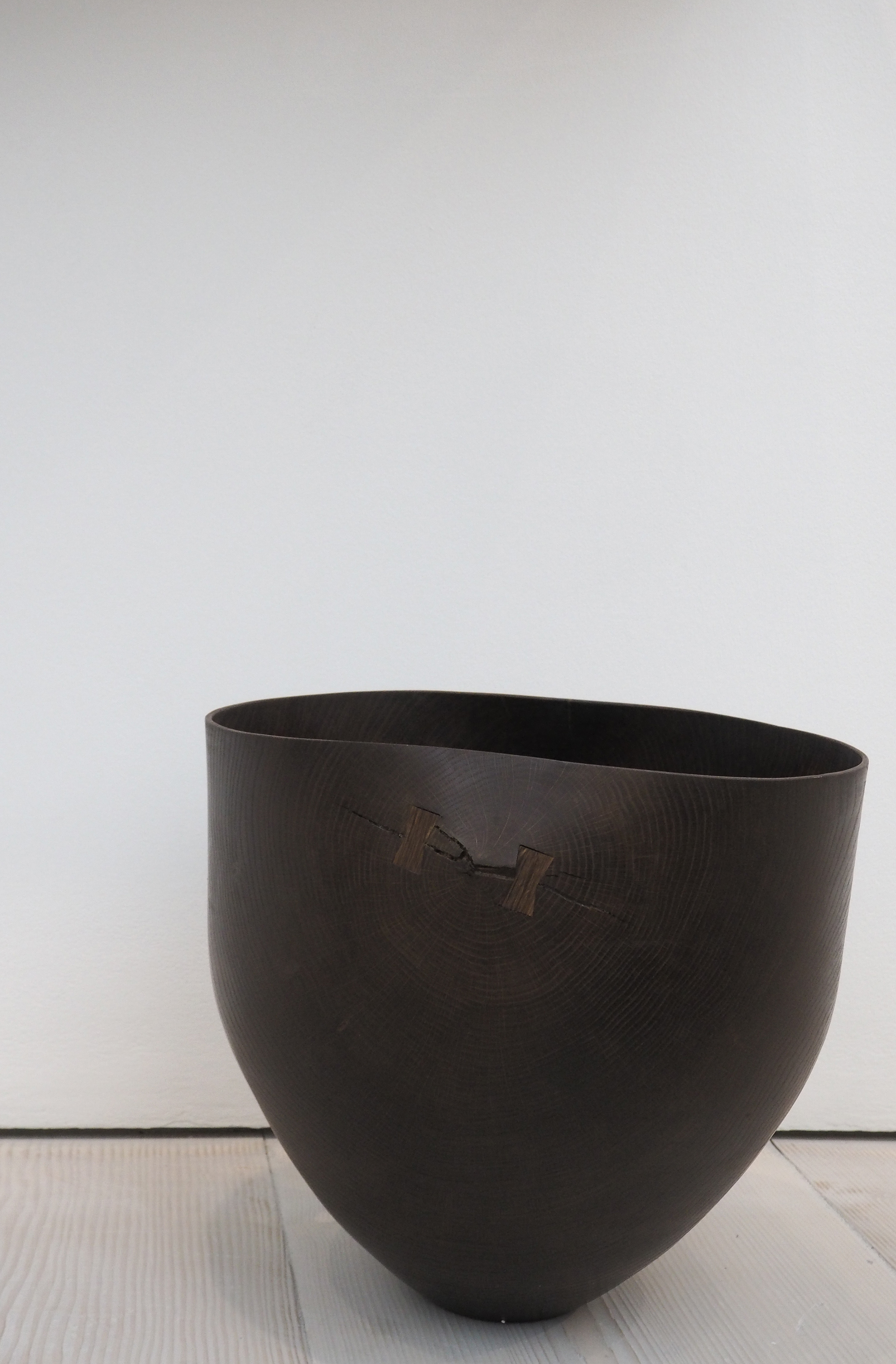Wooden vessels by Danish craftsman Hans Henning Pedersen