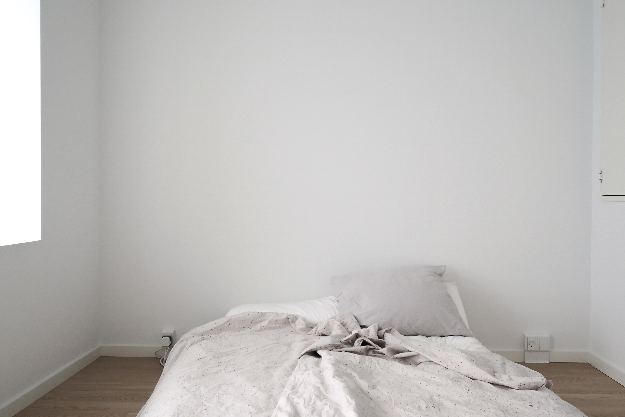 a temporary blow up bed - Hannah in the house