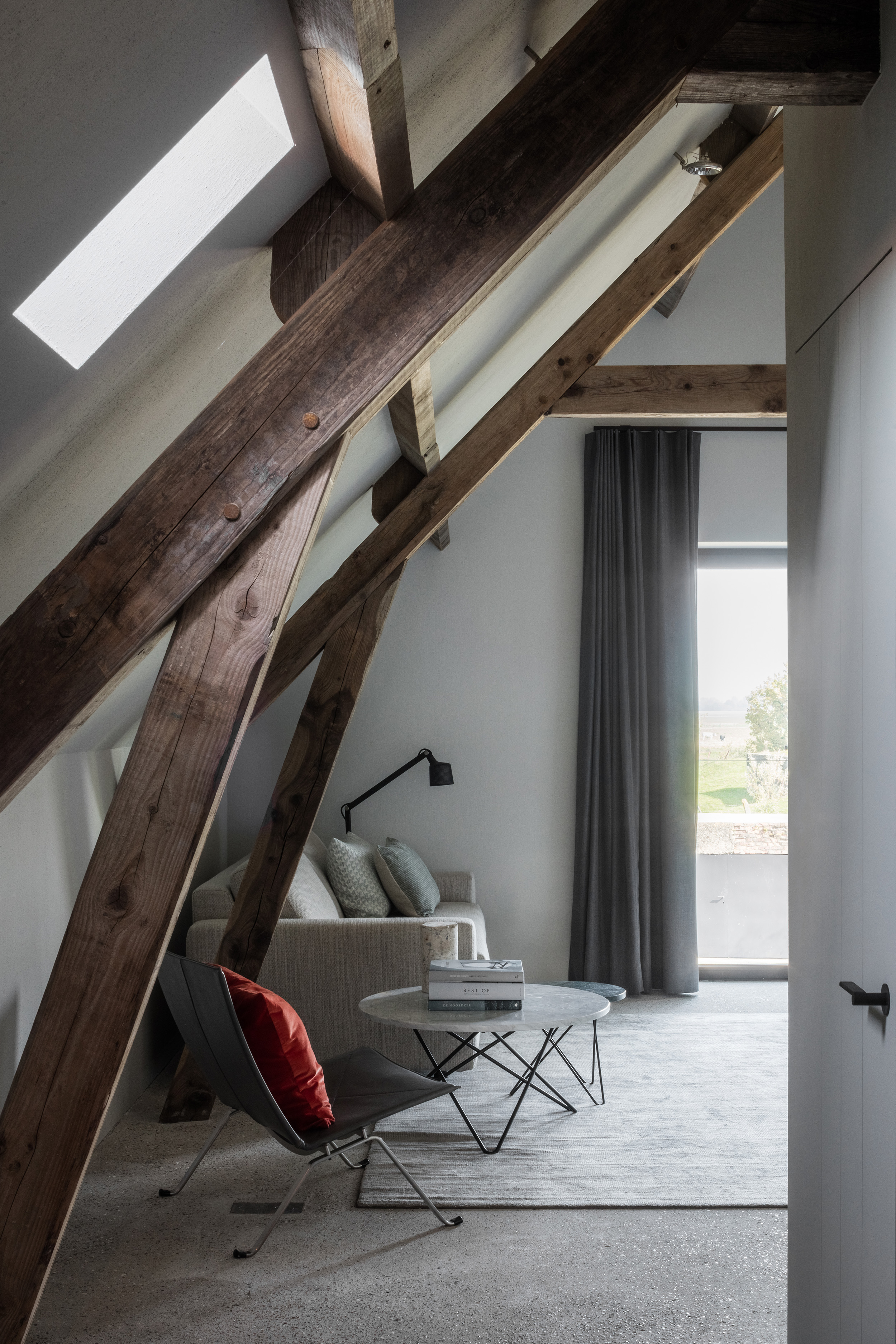 The Bunkers, a minimalist b+b in Belgium (packed with Scandinavian design)