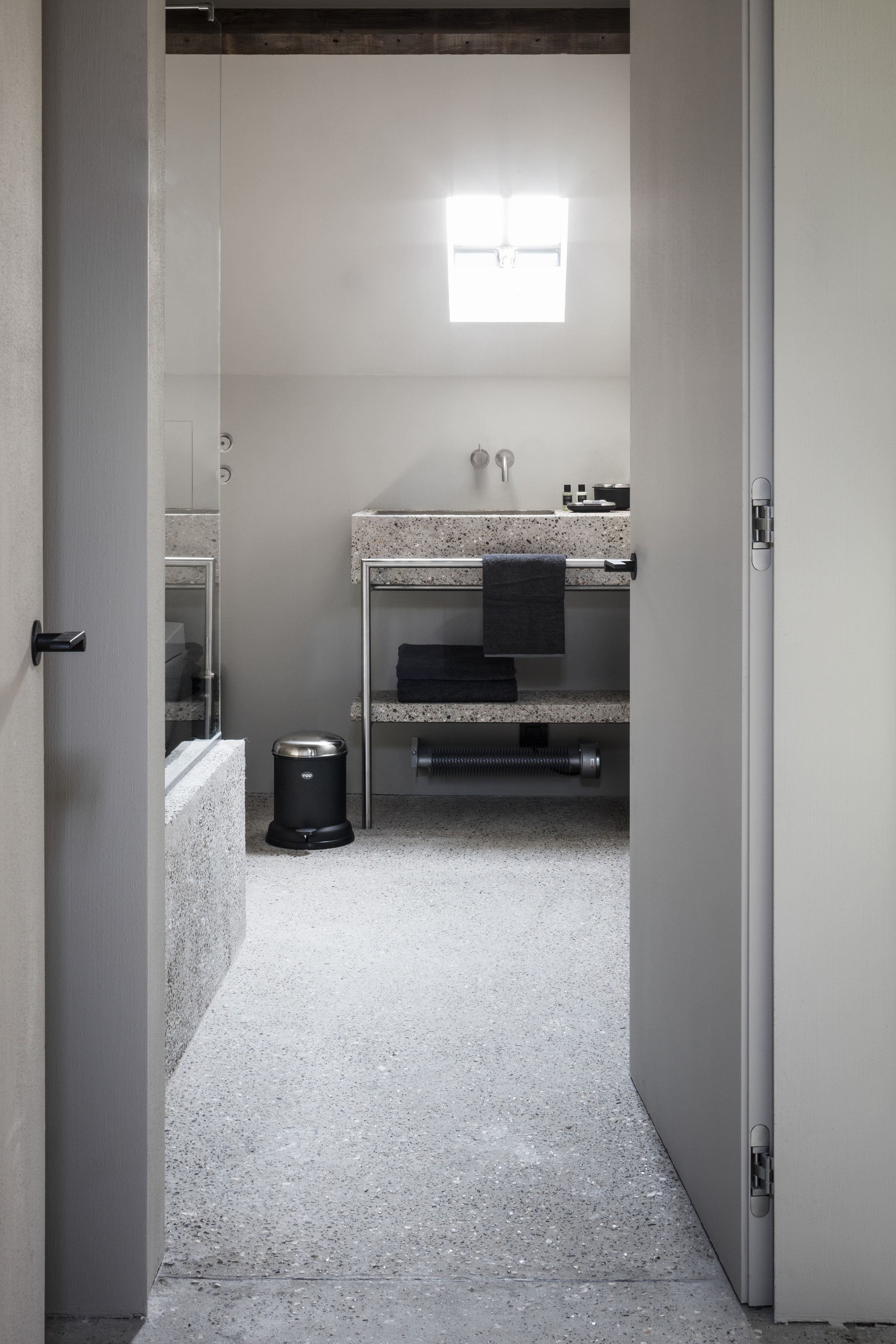 The Bunkers, a minimalist b+b in Belgium (packed with Scandinavian design)