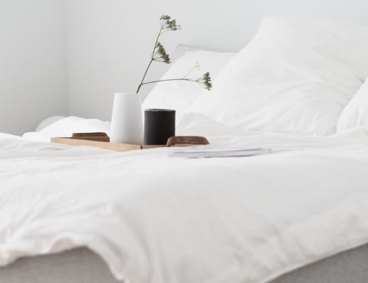 The importance of rest. A Scandinavian minimalist bedroom
